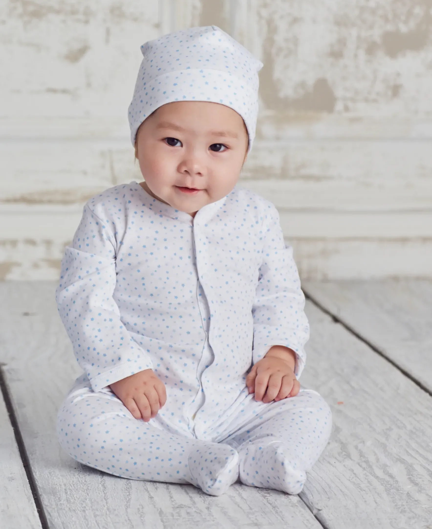 Kissy Kissy Kissy Superstars White Print Footie> Footies|White Basics