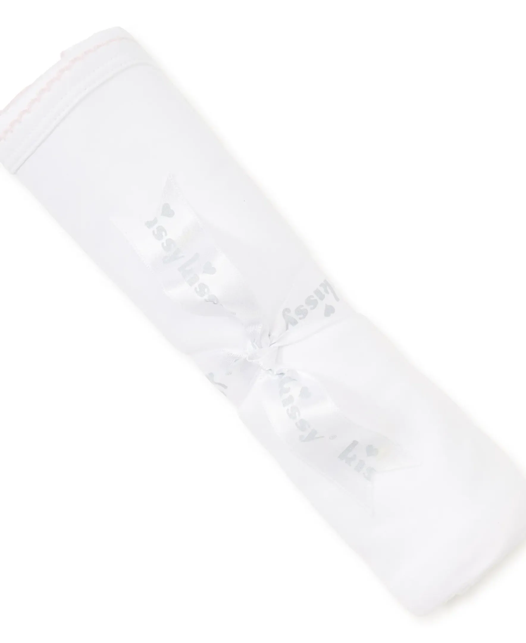 Kissy Kissy Kissy Basics Blanket> Blankets|White Basics